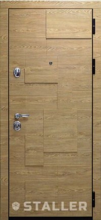 Снаружи Карпатская Ель